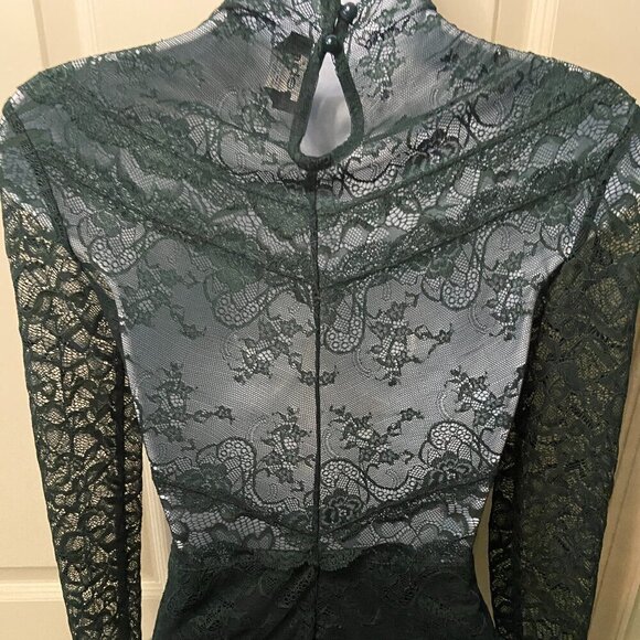 Bebe Green Lace Long Sleeve Top and Skirt Size XXS New - Picture 6 of 8